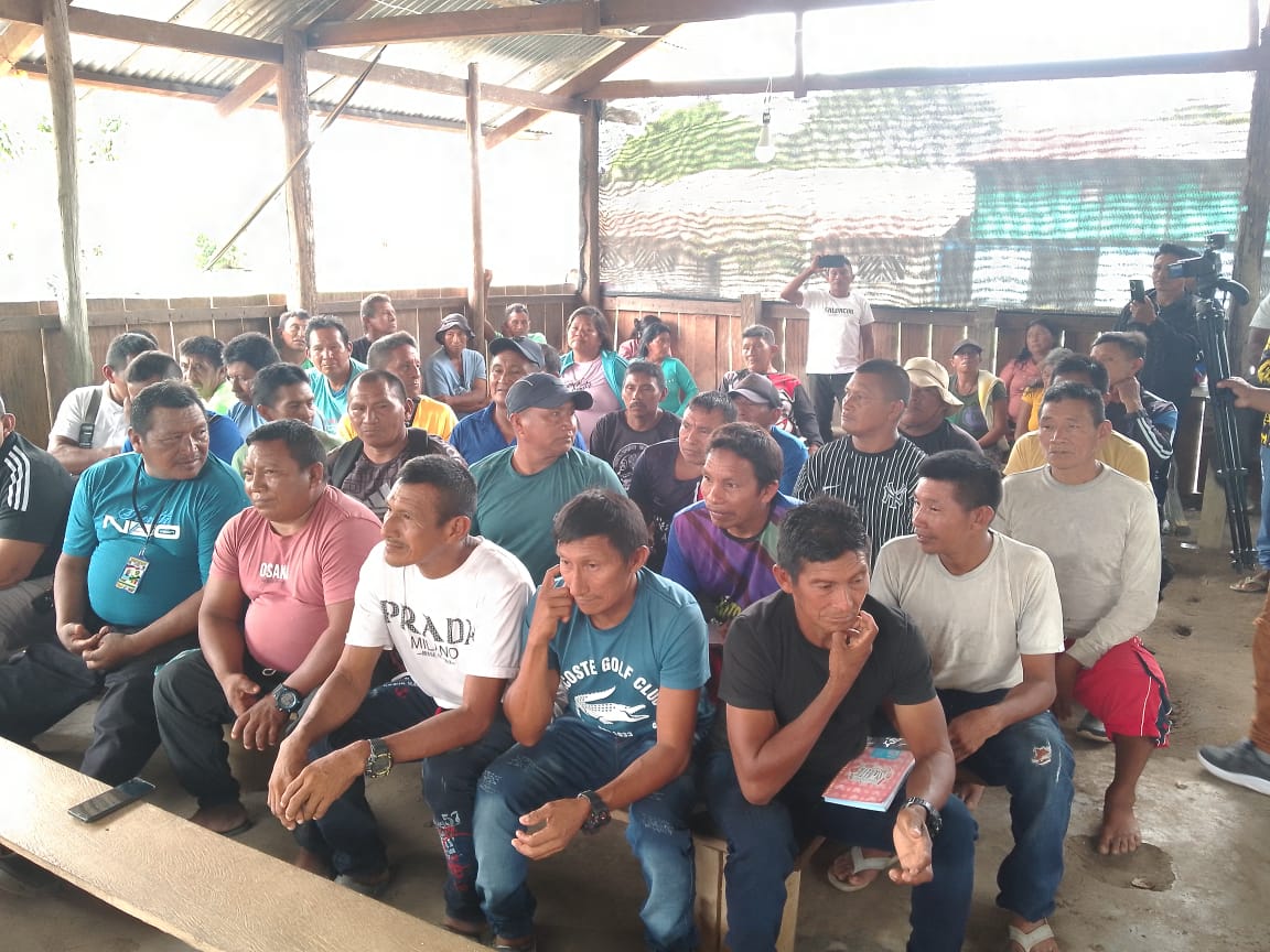 Trabajo comunitario en el Amazonas.